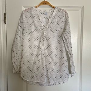 Old Navy Polka Dot Quarter Sleeve- Size Medium
